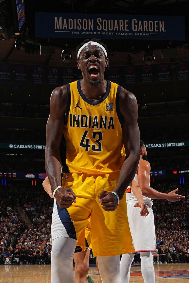 九游体育官方网站-西亚卡姆遭遇三持续失利，MAD教练压力巨大！热度持续攀升的简单介绍-九游体育官方网站